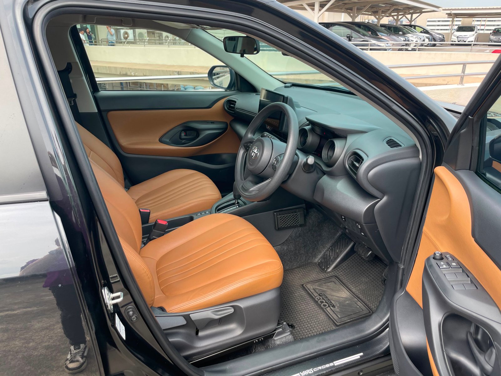 Toyota Yaris Cross Hybrid 1.5X photo 7